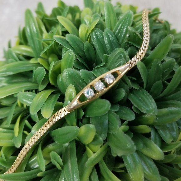 Beautiful Vintage Bracelet - Picture 3 of 10